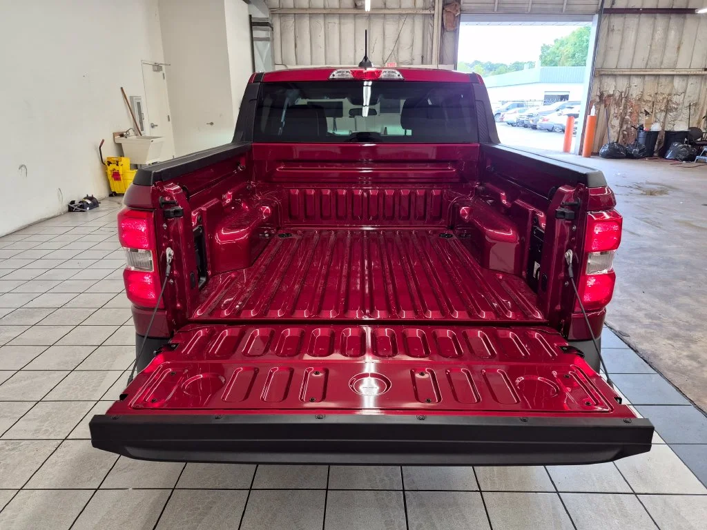 New 2026 Ruby Red Metallic Tinted Clearcoat Ford XLT image 8