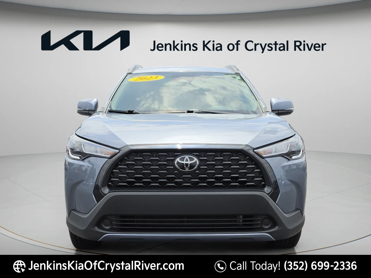 Used 2023 Celestite Toyota LE image 12