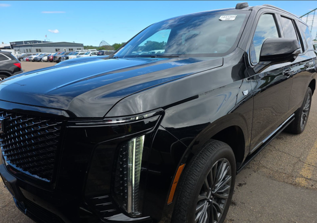 2025 Cadillac Escalade Sport Platinum
