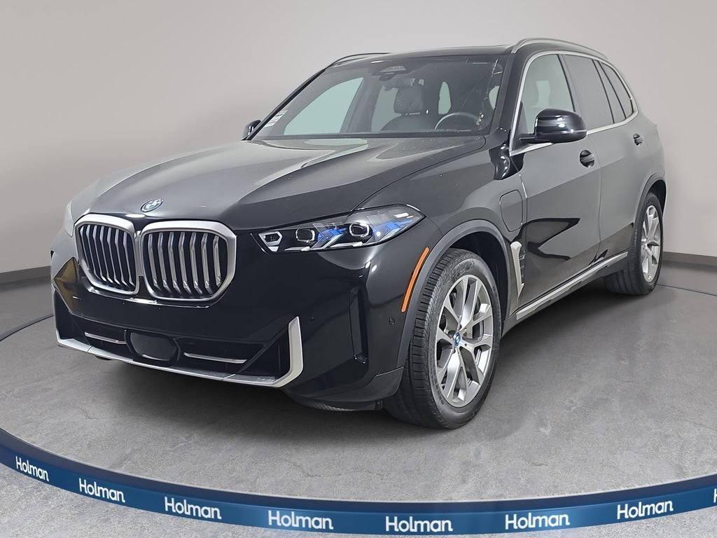 2024 BMW X5 xDrive50e's photo