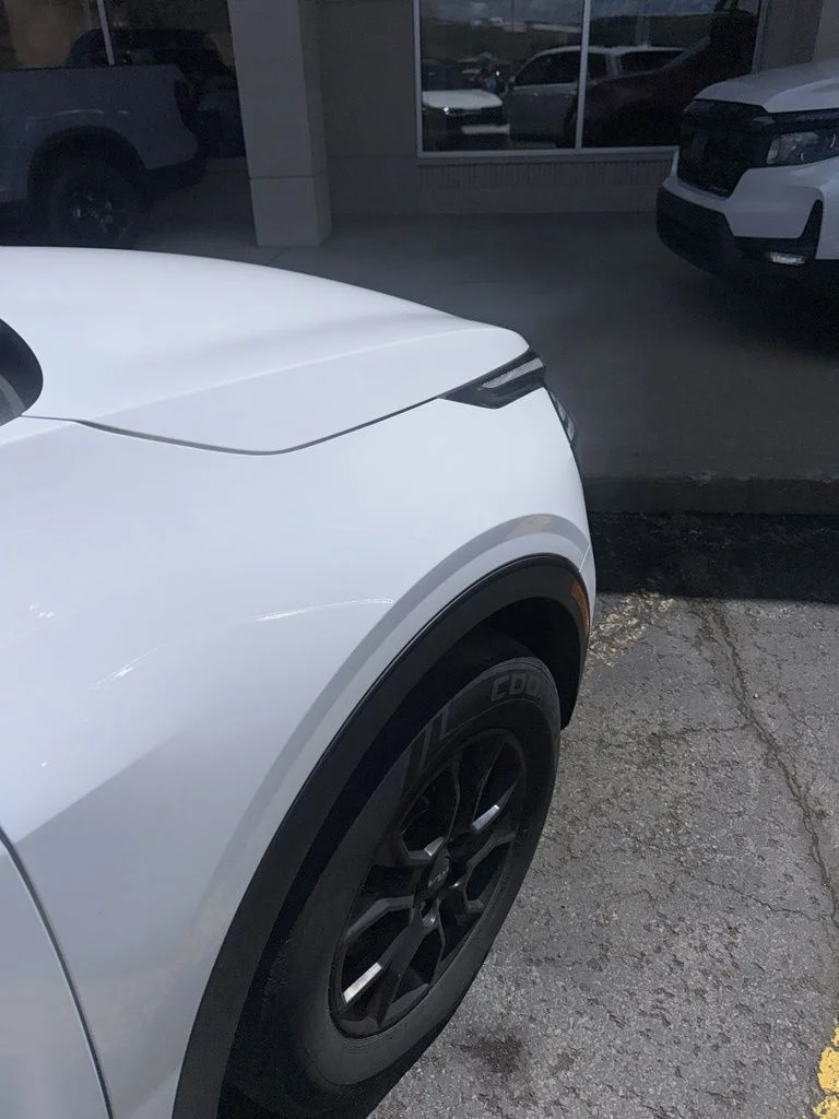 Used 2023 White Kia X-Pro Prestige image 15