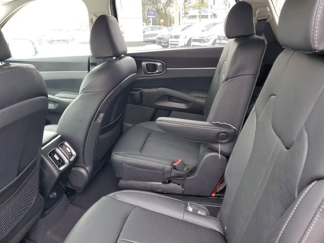 2025 Kia Sorento EX Hybrid - Photo 27