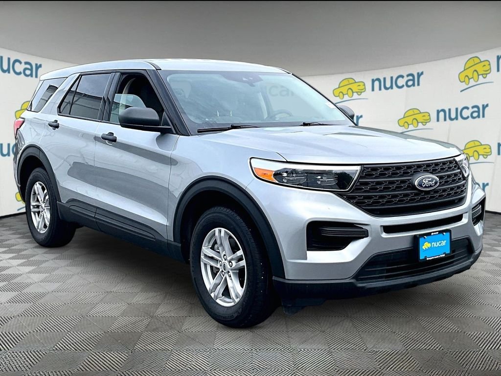 2022 Ford Explorer Base 4WD's photo