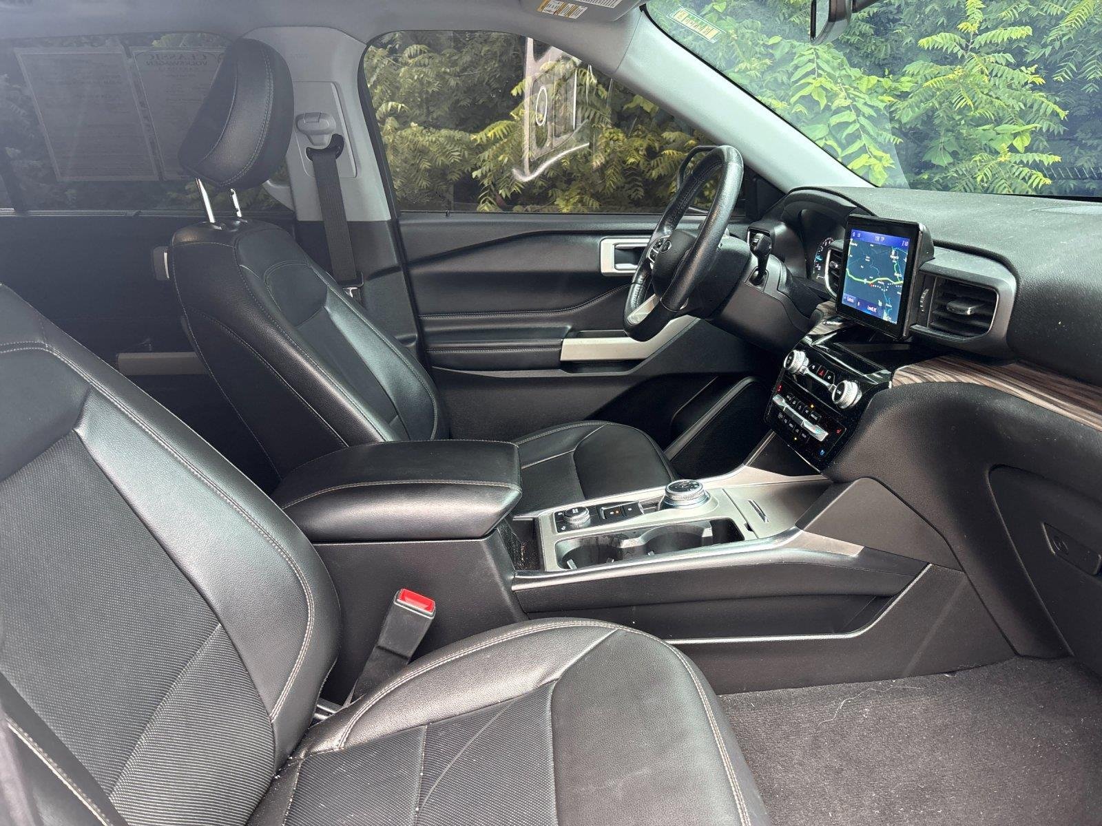 Used 2022 Agate Black Ford Limited image 40