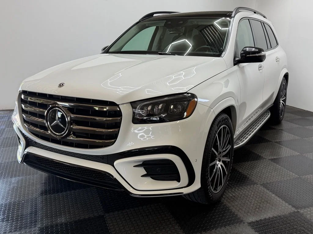 Used 2024 MANUFAKTUR Diamond White Bright Mercedes-Benz GLS 580 image 4