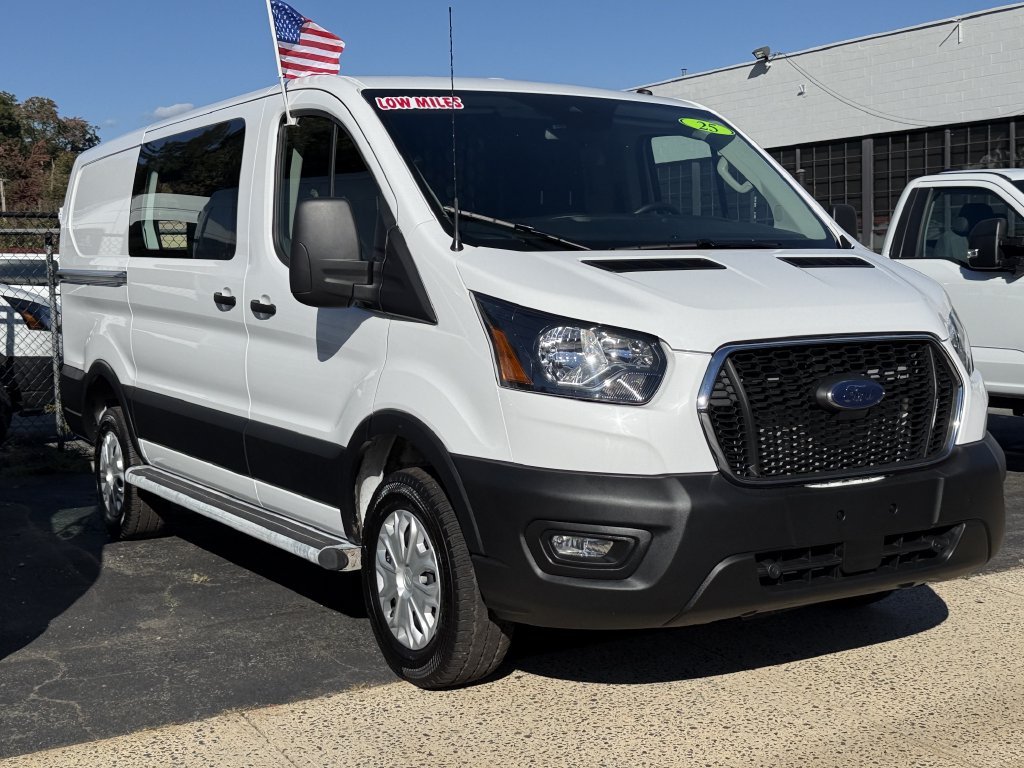2025 Ford Transit Cargo Van