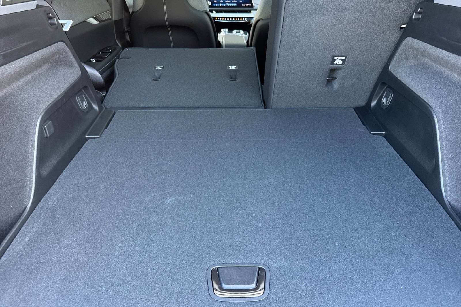 2027 Cadillac OPTIQ Luxury - Photo 15