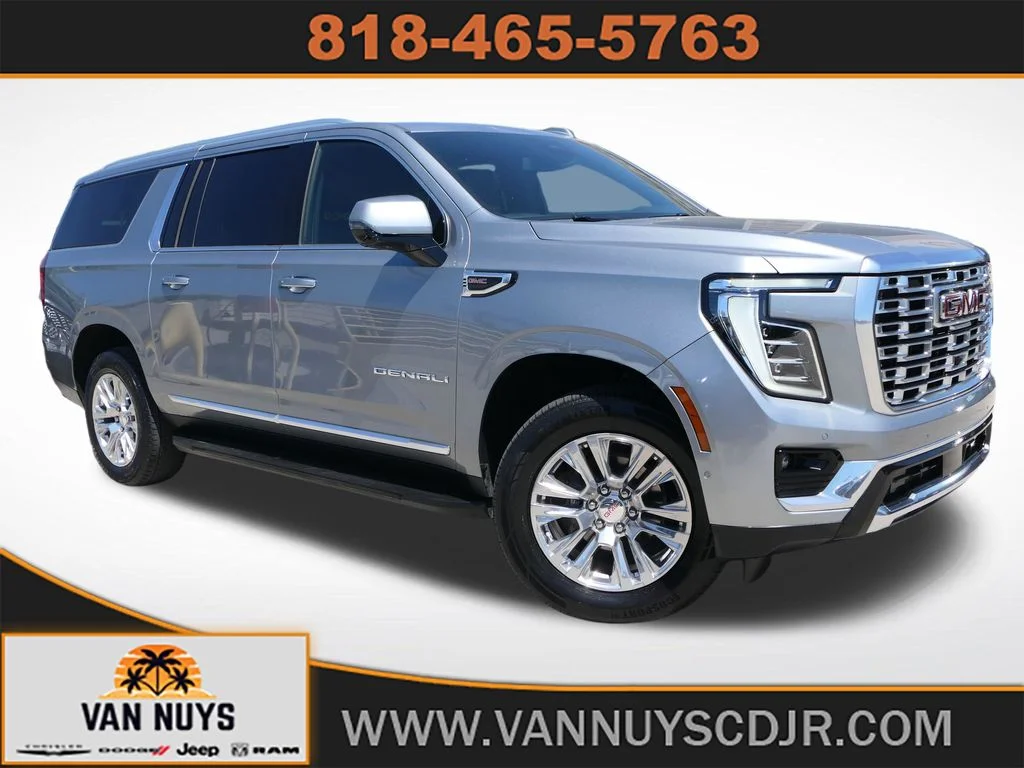 2025 GMC Yukon Denali AWD's photo