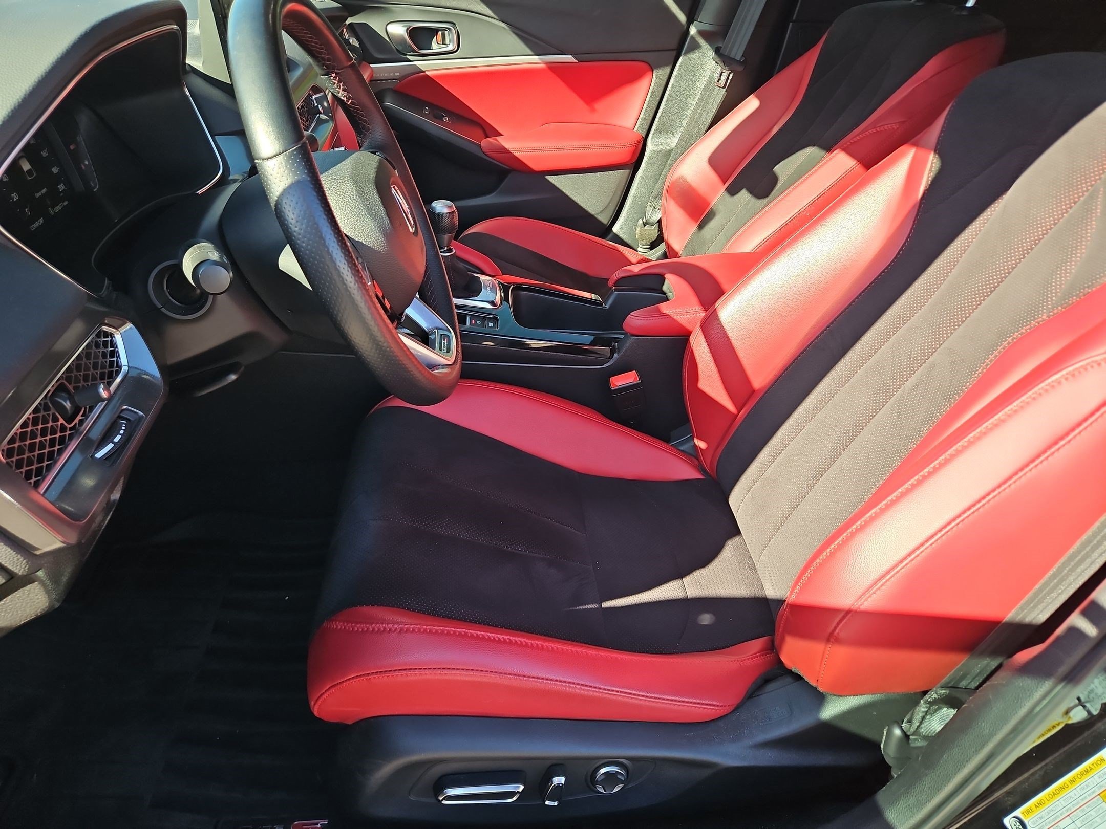 Certified Used 2025 Black Acura Type S image 23