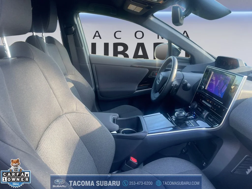 Used 2023 Gray Subaru Premium image 17