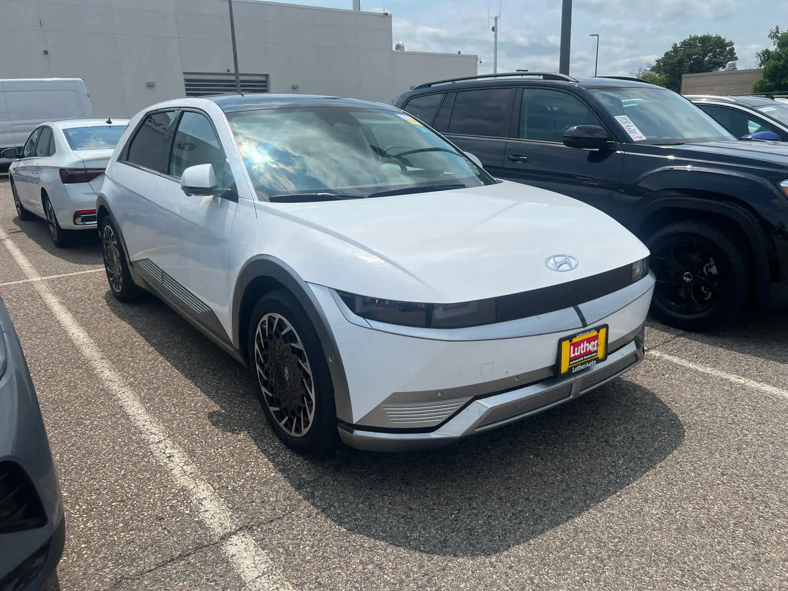 Used 2024 Hyundai IONIQ 5 Limited with VIN KM8KRDDF8RU297878 for sale in Minneapolis, MN