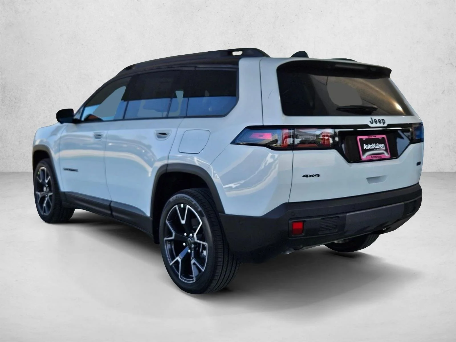 New 2026 Bright White Clear-Coat Exterior Paint Jeep Overland image 9