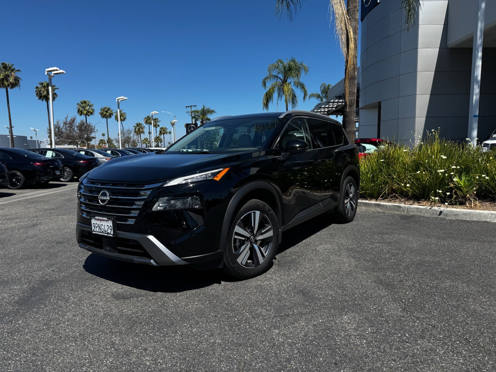 2024 Nissan Rogue SL