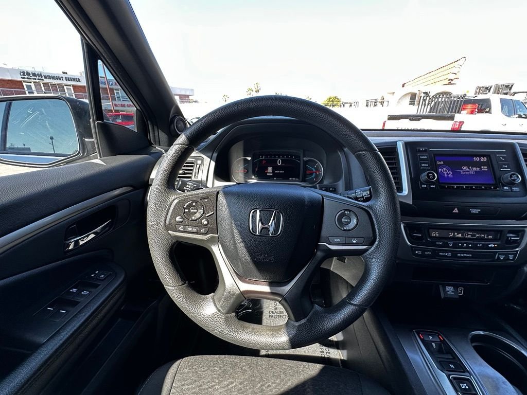Used 2019  Honda Sport image 19