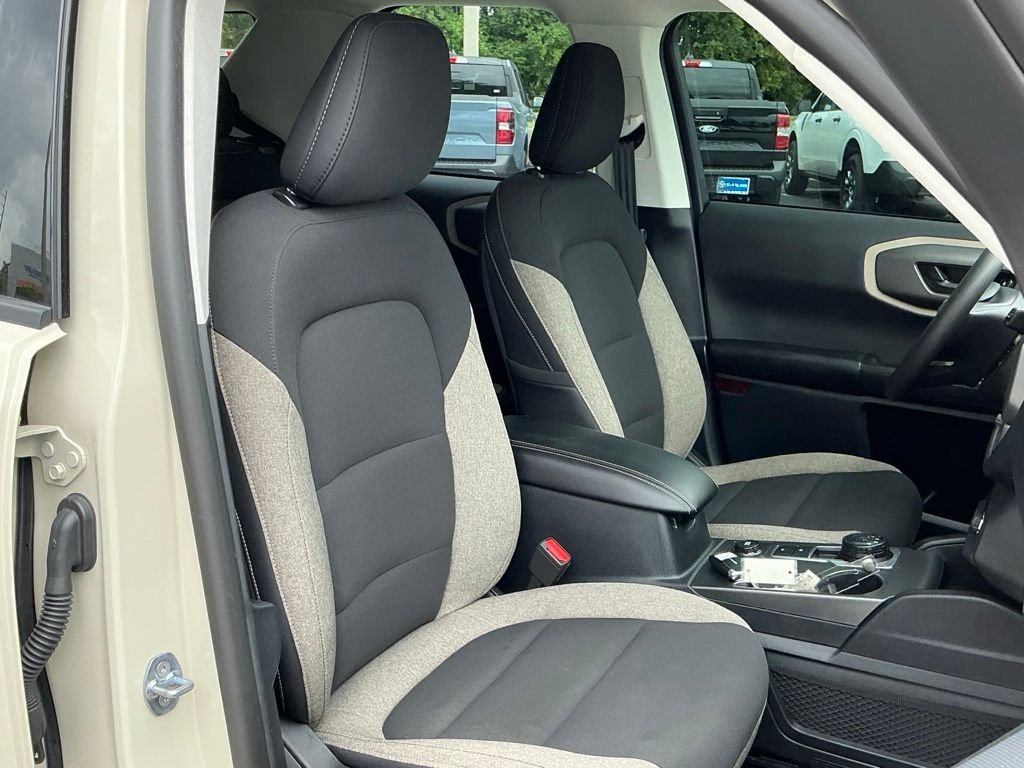 Used 2025 Beige Ford Big Bend image 27