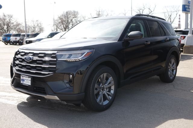 New 2026 Agate Black Metallic Ford Active image 46