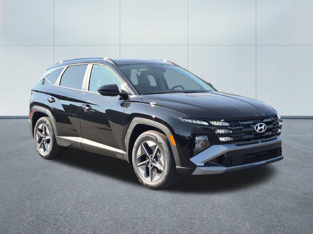 New 2026 Gray Hyundai SEL FWD image 8