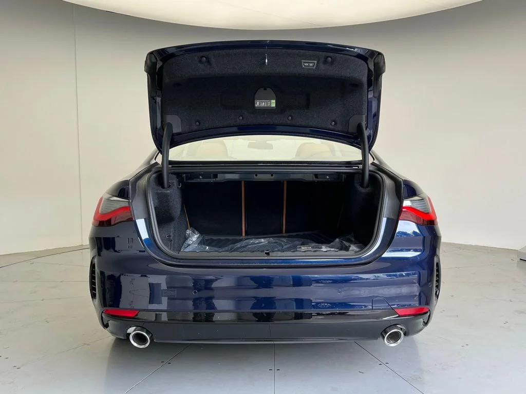 New 2026 Tanzanite Blue II Metallic BMW 430i image 5