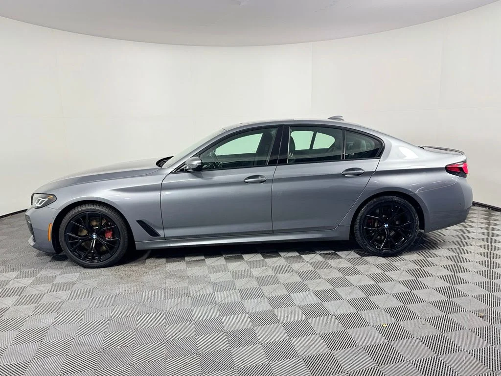 Certified Used 2023 Skyscraper Grey Metallic BMW 540i xDrive image 8