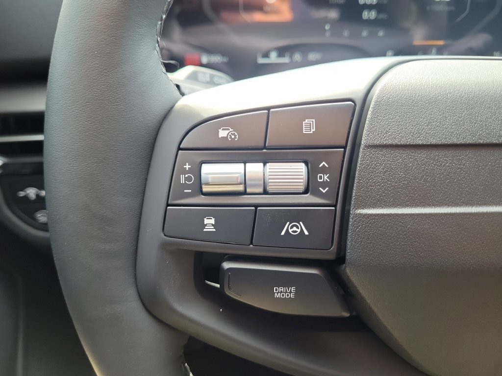 New 2026 Glacial White Pearl Kia SX Prestige image 27