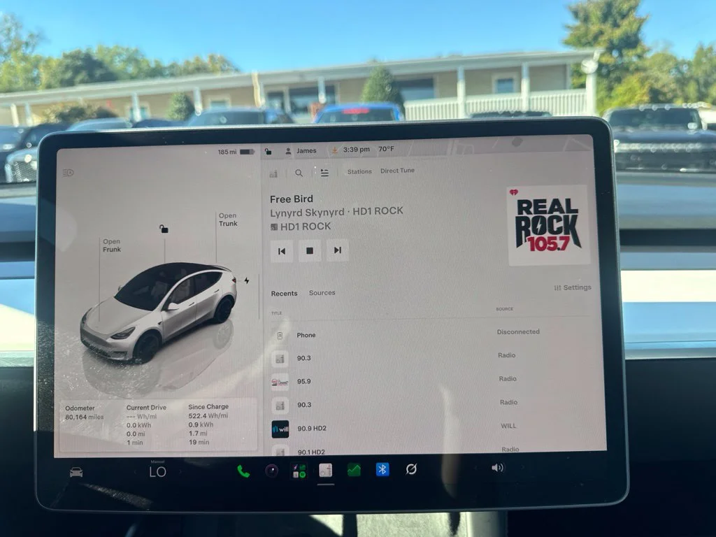 Used 2022 White Tesla Performance image 19