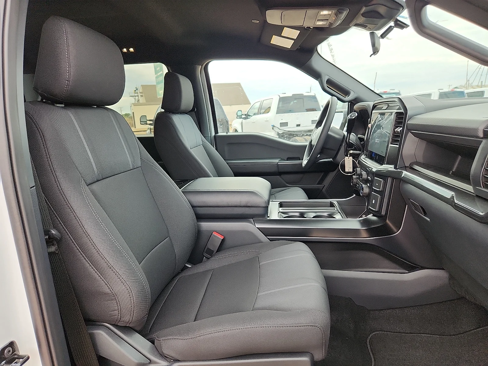 New 2026 Oxford White Ford STX image 20