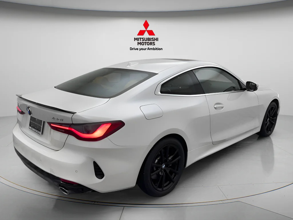 Used 2026 White Metallic BMW 430i xDrive image 4