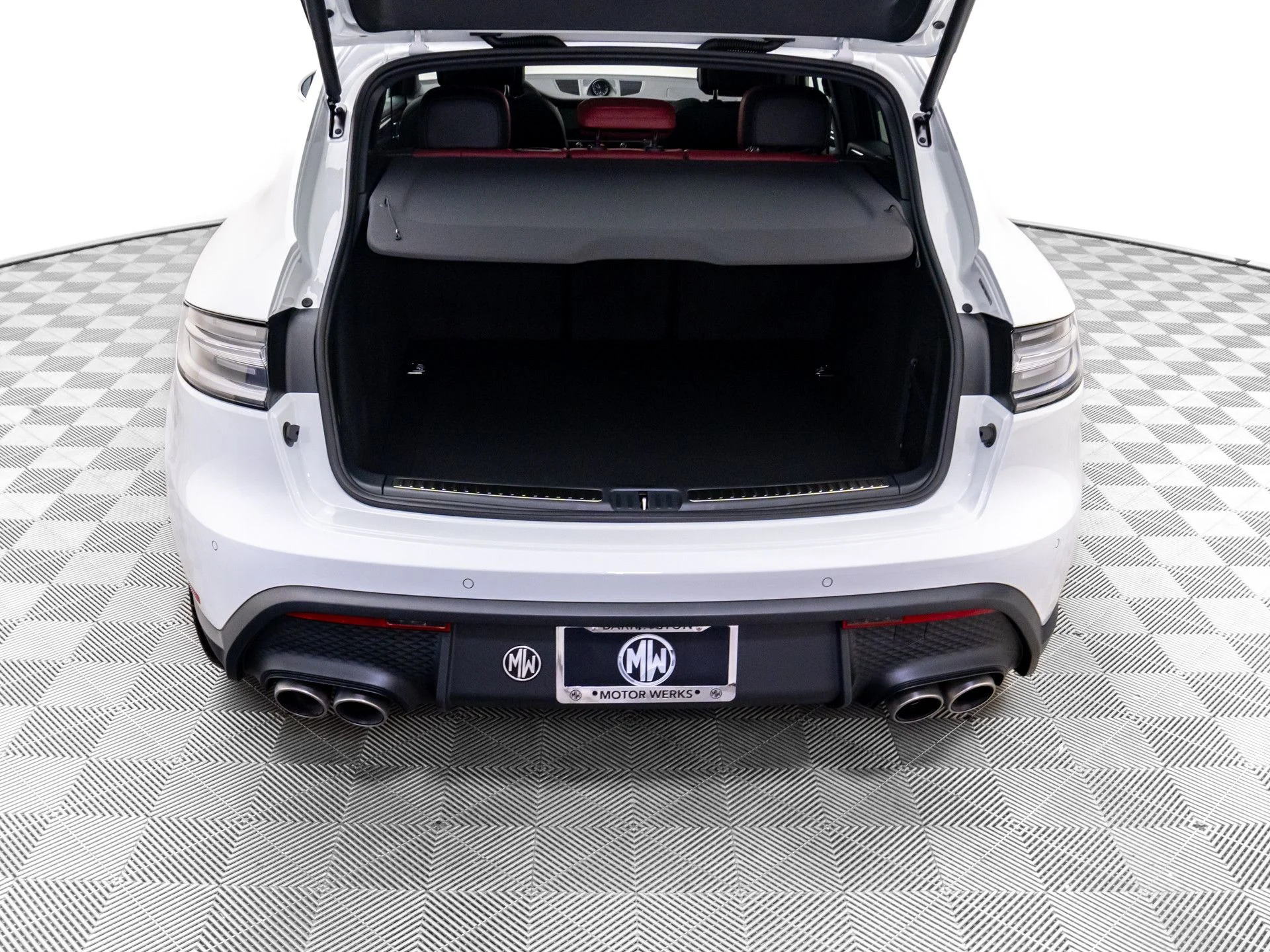 New 2026  Porsche S image 33