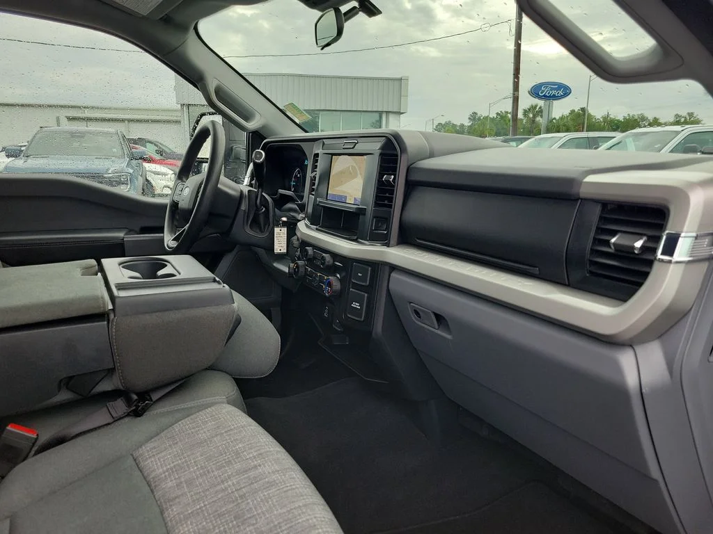 Used 2026 White Ford XLT image 32