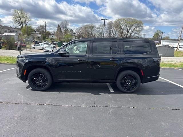 New 2026 High Gloss Black Exterior Paint Jeep Limited Reserve image 4