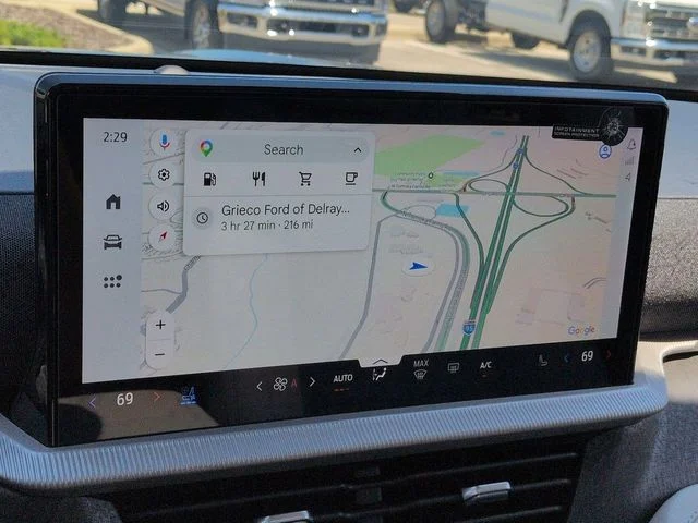 New 2026 Black Ford Platinum image 22