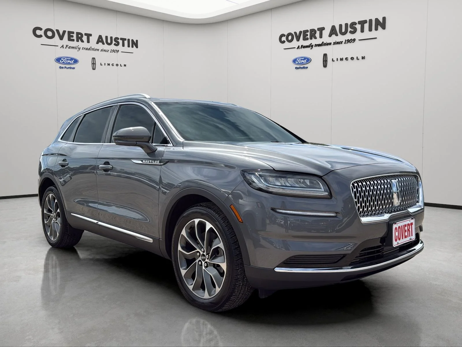 Used 2023 Gray Lincoln Reserve image 7