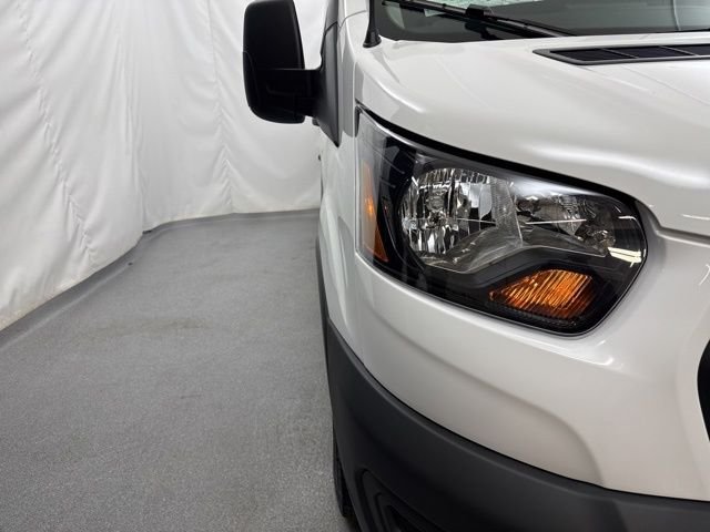 New 2026 Oxford White Ford Cargo Van image 2