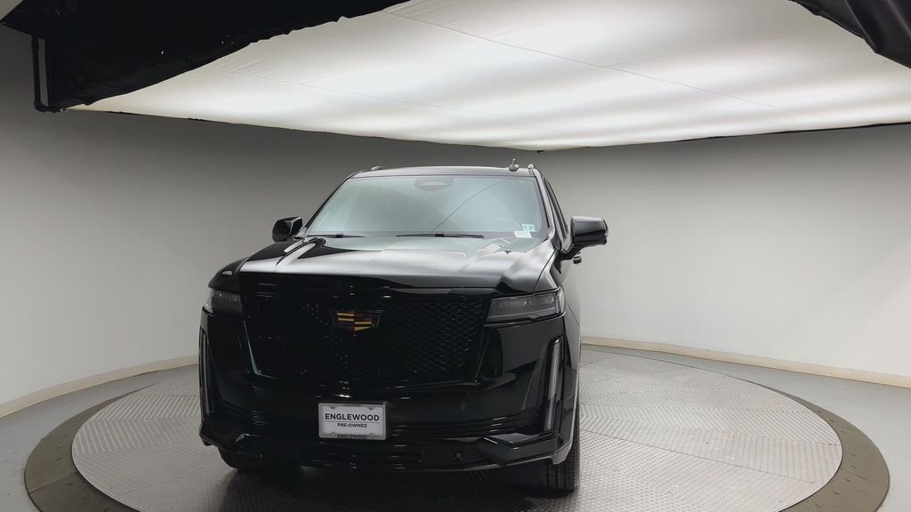 Used 2022 Black Raven Cadillac Sport image 7