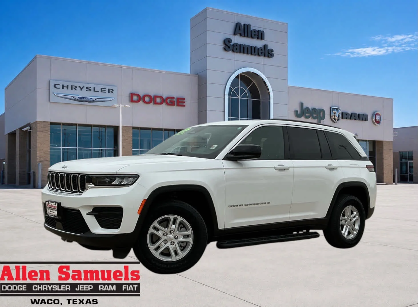 2025 Jeep Grand Cherokee Laredo 4x4's photo