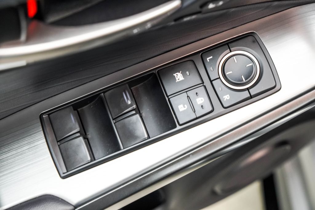 Used 2024 Gray Lexus 500 F SPORT Performance Premium image 42