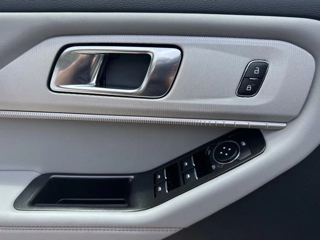 New 2026 Carbonized Gray Metallic Ford Active image 37