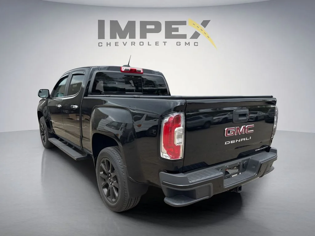 Used 2022 Black GMC Denali image 2