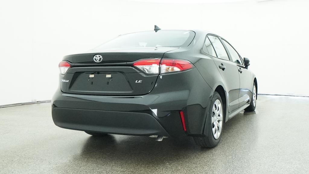 New 2027 Inked Toyota LE image 21