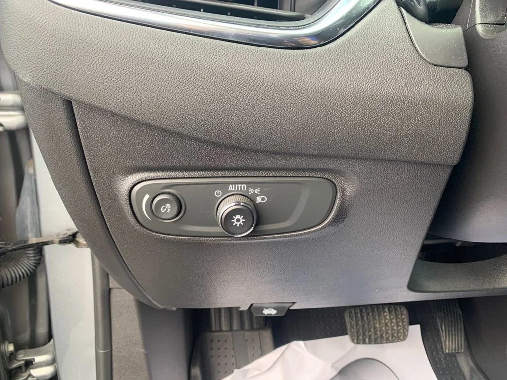 Used 2024 Gray Chevrolet LS image 31