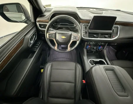 Used 2023 STERLING GRAY METALLIC Chevrolet High Country image 9