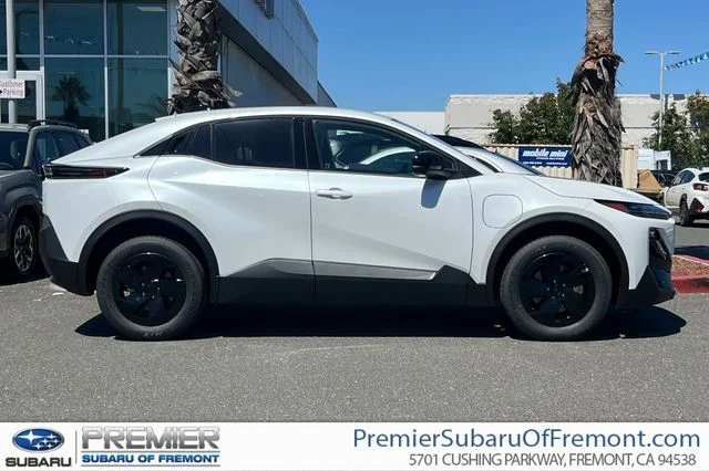 New 2026 COSMIC WHITE PEARL Subaru Premium FWD image 1