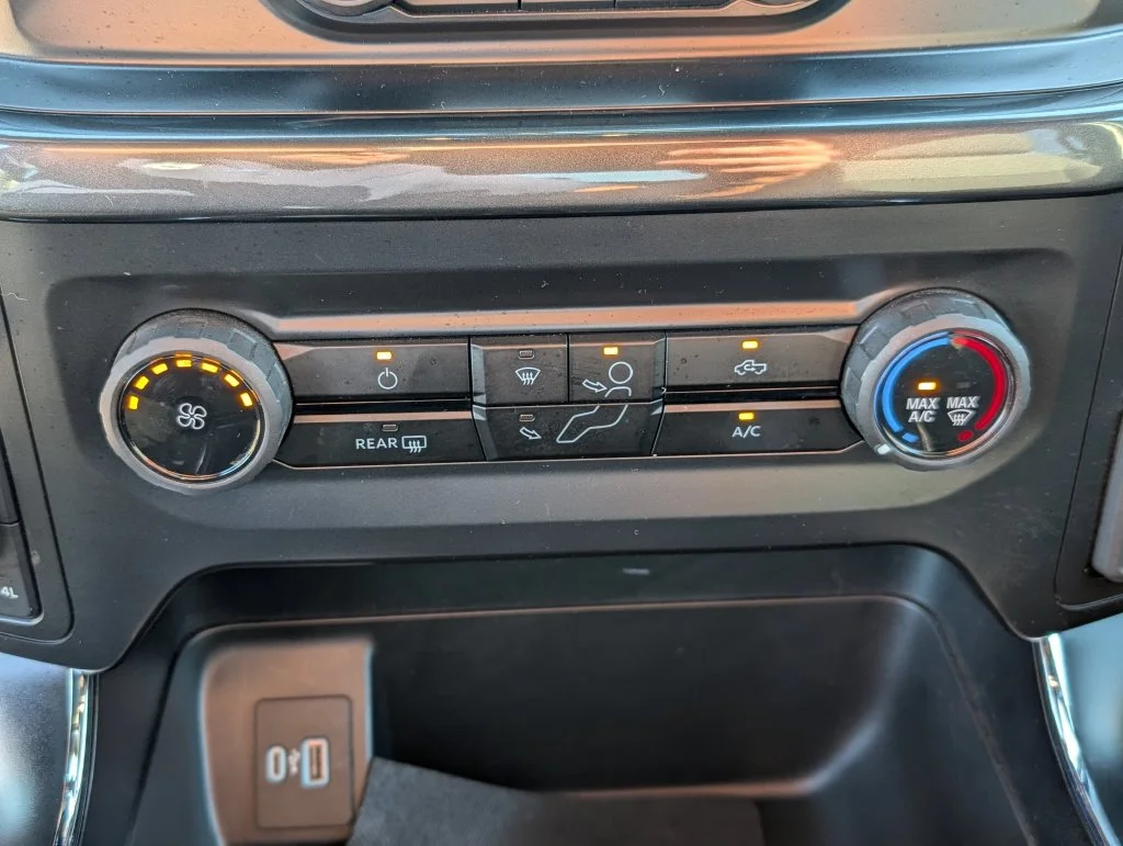 Used 2023 White Ford XL image 26