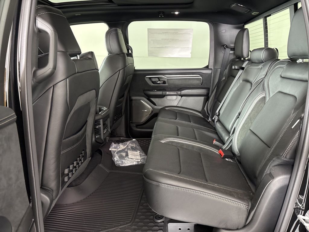 New 2026 Diamond Black Crystal Pearl-Coat Exterior Paint RAM RHO image 21