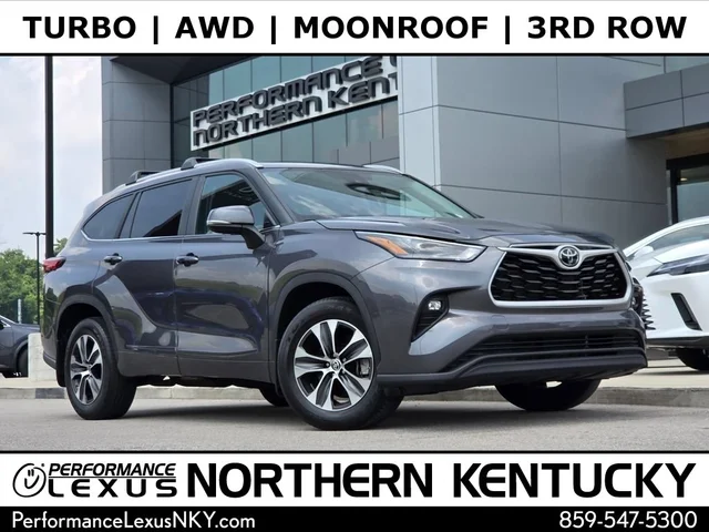 2023 Toyota Highlander XLE