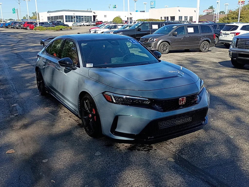 2025 Honda Civic Type R, photo 4 of 12
