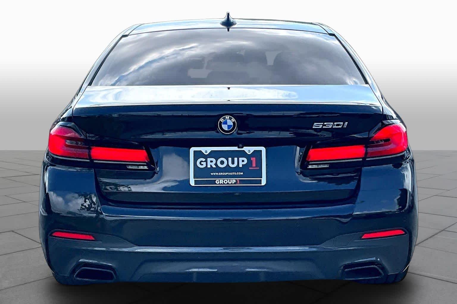Pre-Owned 2022 BMW 530i 530i