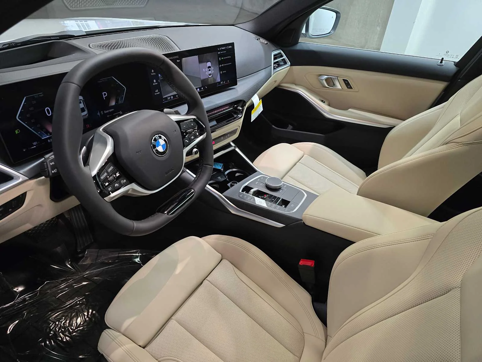 New 2026 Alpine White BMW NA xDrive image 2