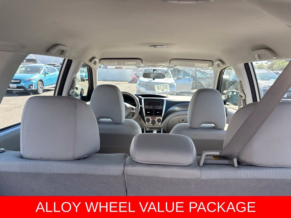 Used 2011 Silver Subaru 2.5X image 12