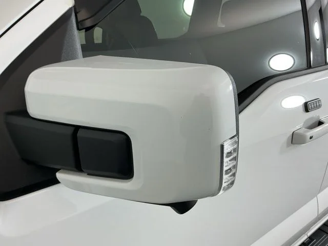Used 2025 Oxford White Ford Lariat image 11